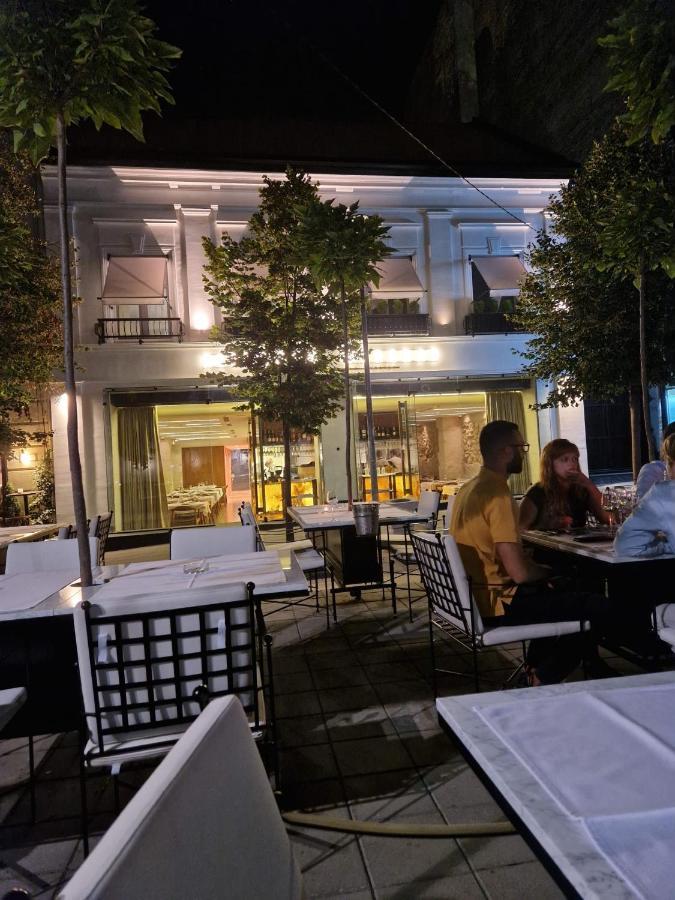 Cvetni Trg Hotel Beograd Ngoại thất bức ảnh